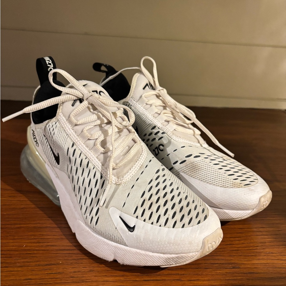 Women’s Nike 270